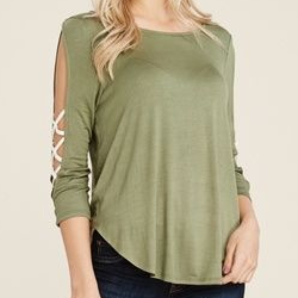 Papermoon - NWT Avocado Lattice Sleeve Stretch Top Made USA